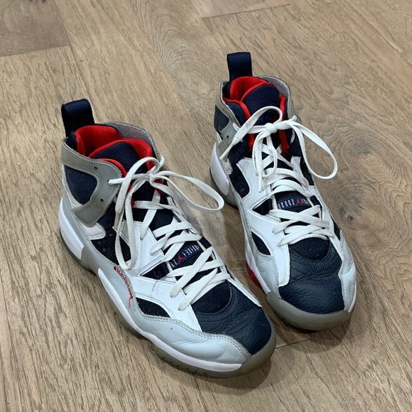 Jordan Other - Jordan Men's Jumpman Two Trey White Midnight Navy Size 11